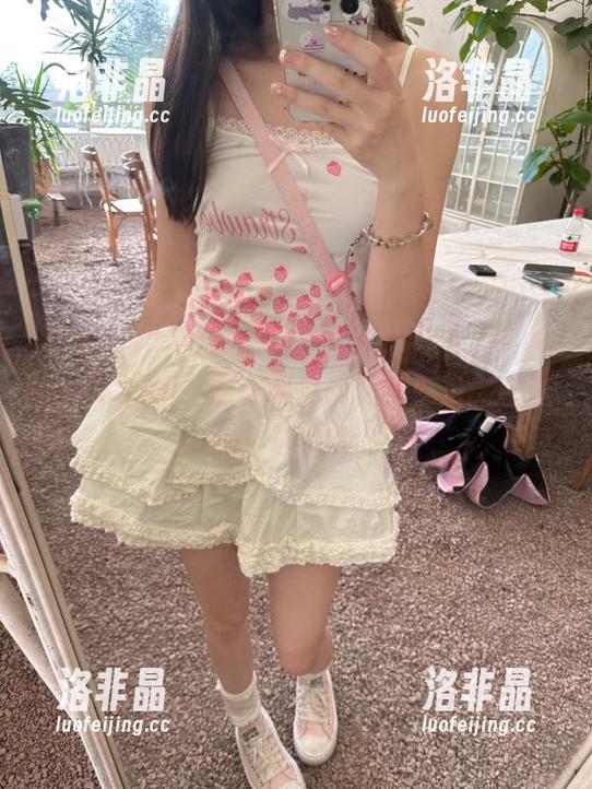 苦等了又一个瓜，看着“www.163.sk”总让我幻想，多少悬念还埋藏在其中啊。