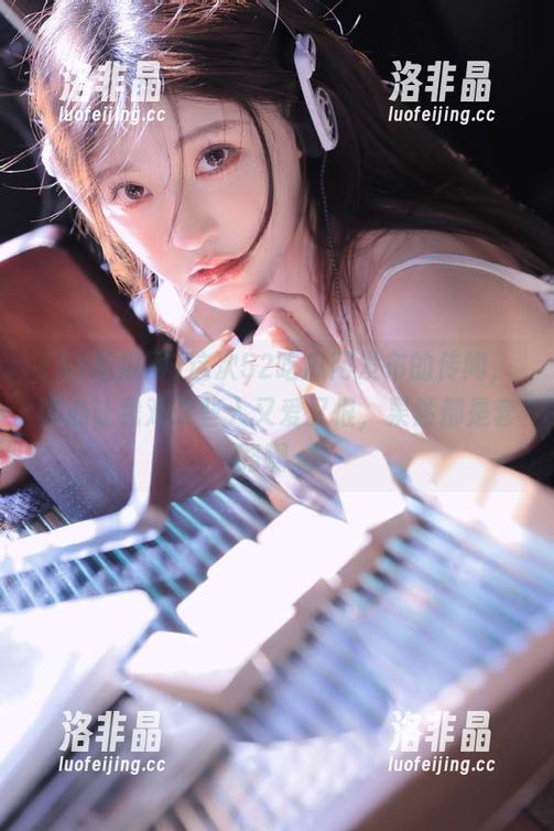 这次52吃瓜网发布的传闻，真心让我对某些人又爱又恨，果然都是套路啊。