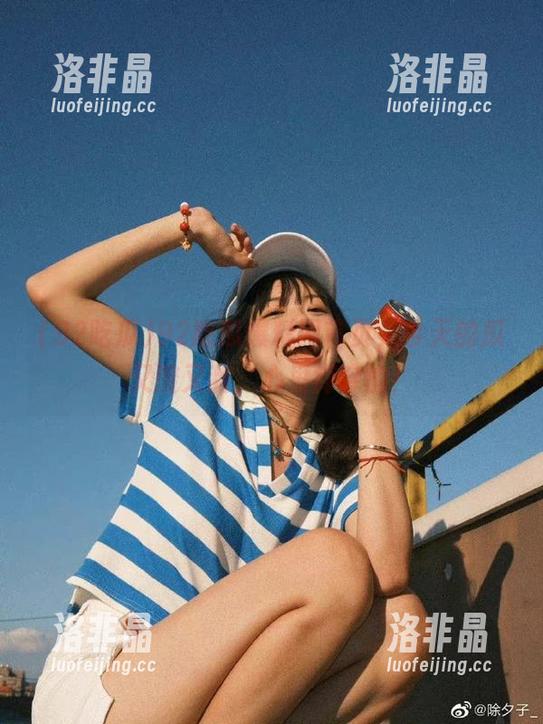 92吃瓜爆料网首页，今天的瓜又酸又甜，心里痒痒的！
