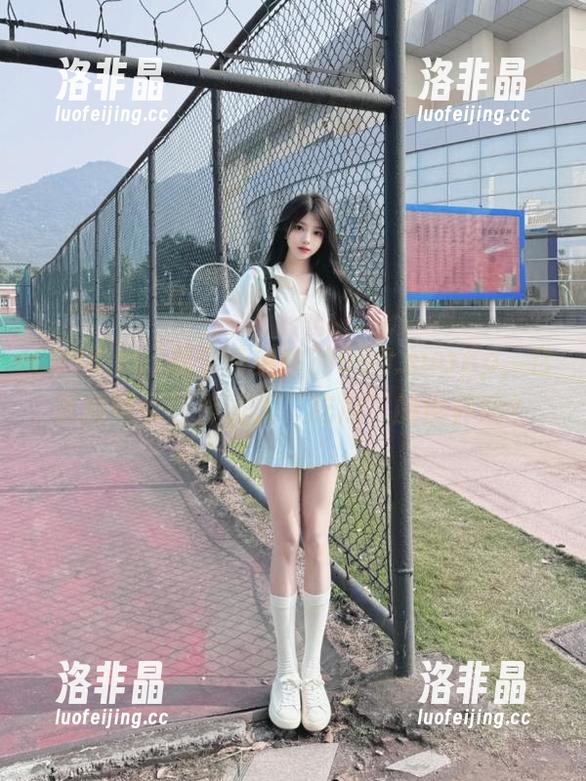 那个传说中的998.suapp，它真的可以让你融入‘吃瓜’的世界吗？