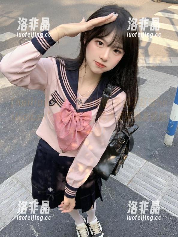 “万篇长征-黑料不打烊heiliao.su”最新视频，简直是鉴别友情的真实一刻！