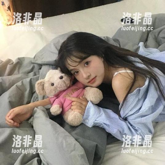 hlwbet苹果版更新了些啥？外表华丽，内容依旧让人嗤之以鼻。