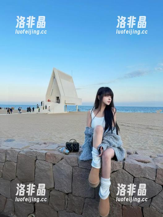 是“www.zzzttt.com”网址在搞鬼，还是我就注定要跟着人家一起吃瓜？