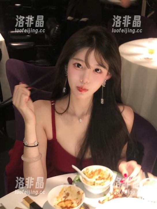 全网吃瓜 一打开“全网吃瓜”app,感觉自己变成了收集gossip的专业户!