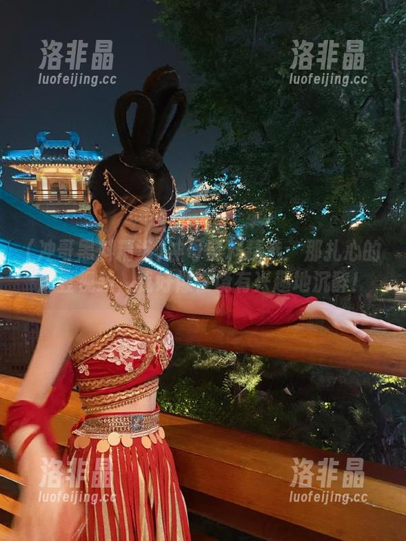 冲哥黑料精选：那扎心的麻豆视频，我好像在饶有兴趣地沉醉！