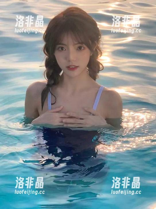 登录“吃瓜天堂”，每次都是一场信息的疯狂旅行！