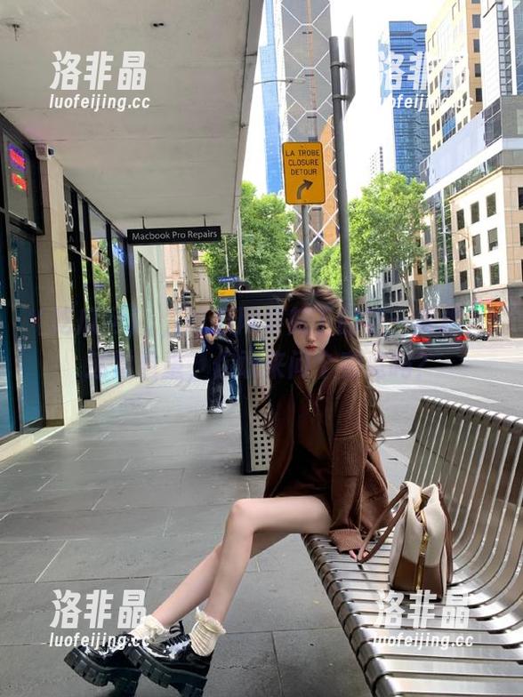 吃瓜网 欸,吃瓜网导航下的第一真相,迷雾重重,你敢来问个究竟吗?