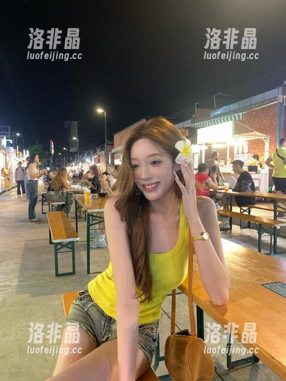 一波来的不是最新消息吗？来嘛，分享个“吃瓜网址”，一起来追时髦！