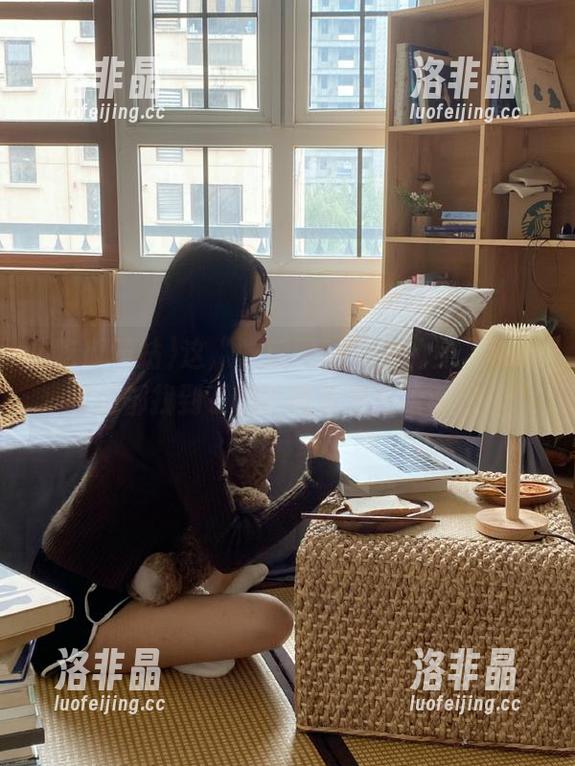 这“吃瓜网站”上的免费线路，你们都找到了吗？简直是白给的快乐！