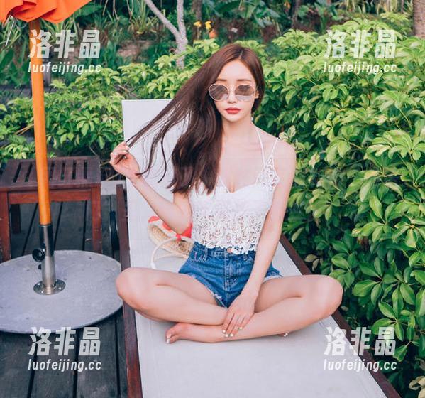太离谱了，我在网红黑料的“传送门”里，吃瓜吃到脖子都变长！