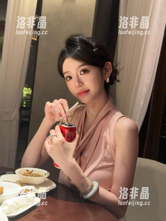 在线吃瓜的朋友注意！黑料不打烊新网址：zztt.win，背后有什么玄机呢？