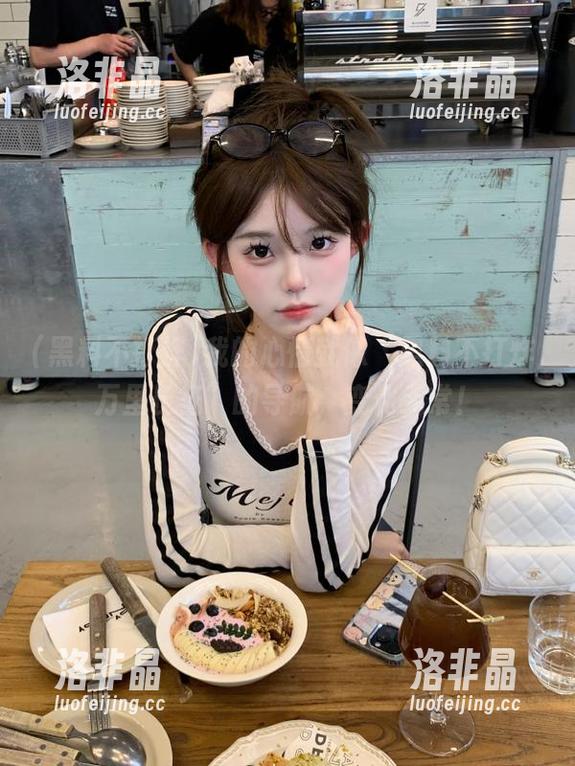 我的心情就像“黑料不打烊,万里长征”的导航，变化无常！