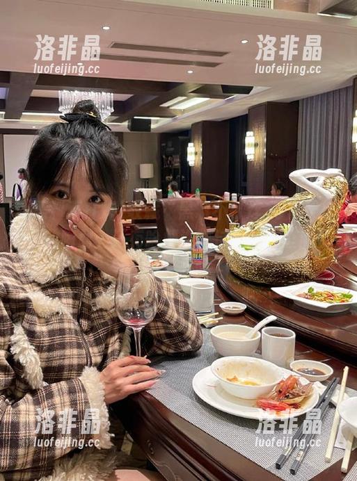 收藏“黑料不打烊,万里长征”的瞬间…还有啥梗没听过？脑海里涌现一堆画面。