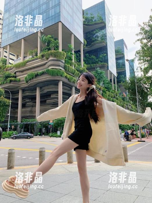 如果你的生活缺少调味料，那就快去“黑料头条”网址，一顿美味的八卦大餐即将开启！