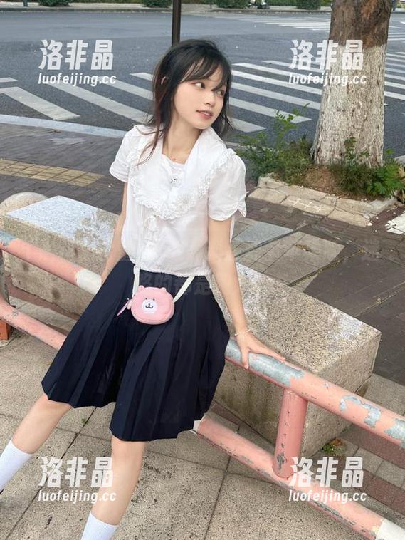 下载黑料正能量苹果版，迷路的都是别人！