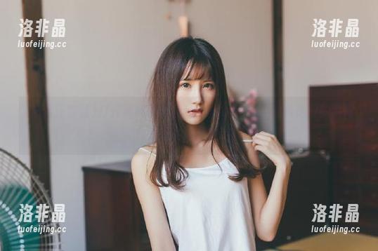 黑料正能量 打开黑料正能量zzztttapp,穿越传送门的瞬间,只想哈哈哈哈哈!