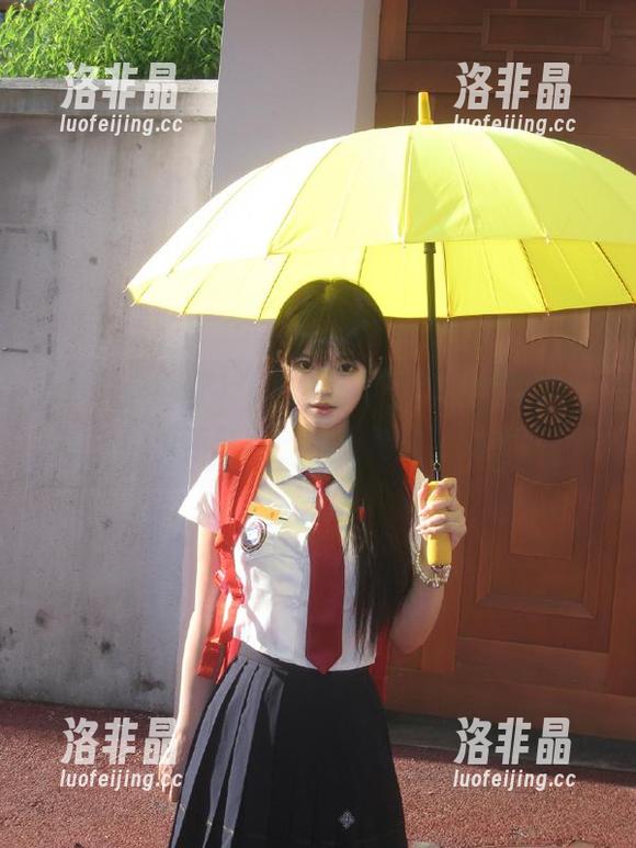 “黑料正能量”给你导航，保证你永不迷路，流言蜚语一键播放！