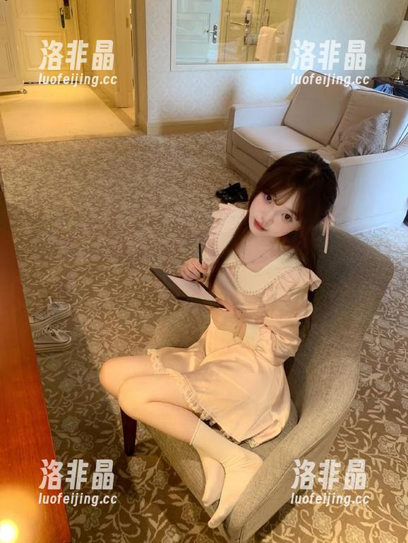 与此同时，登录黑料网，认真对待每一条新鲜事儿！
